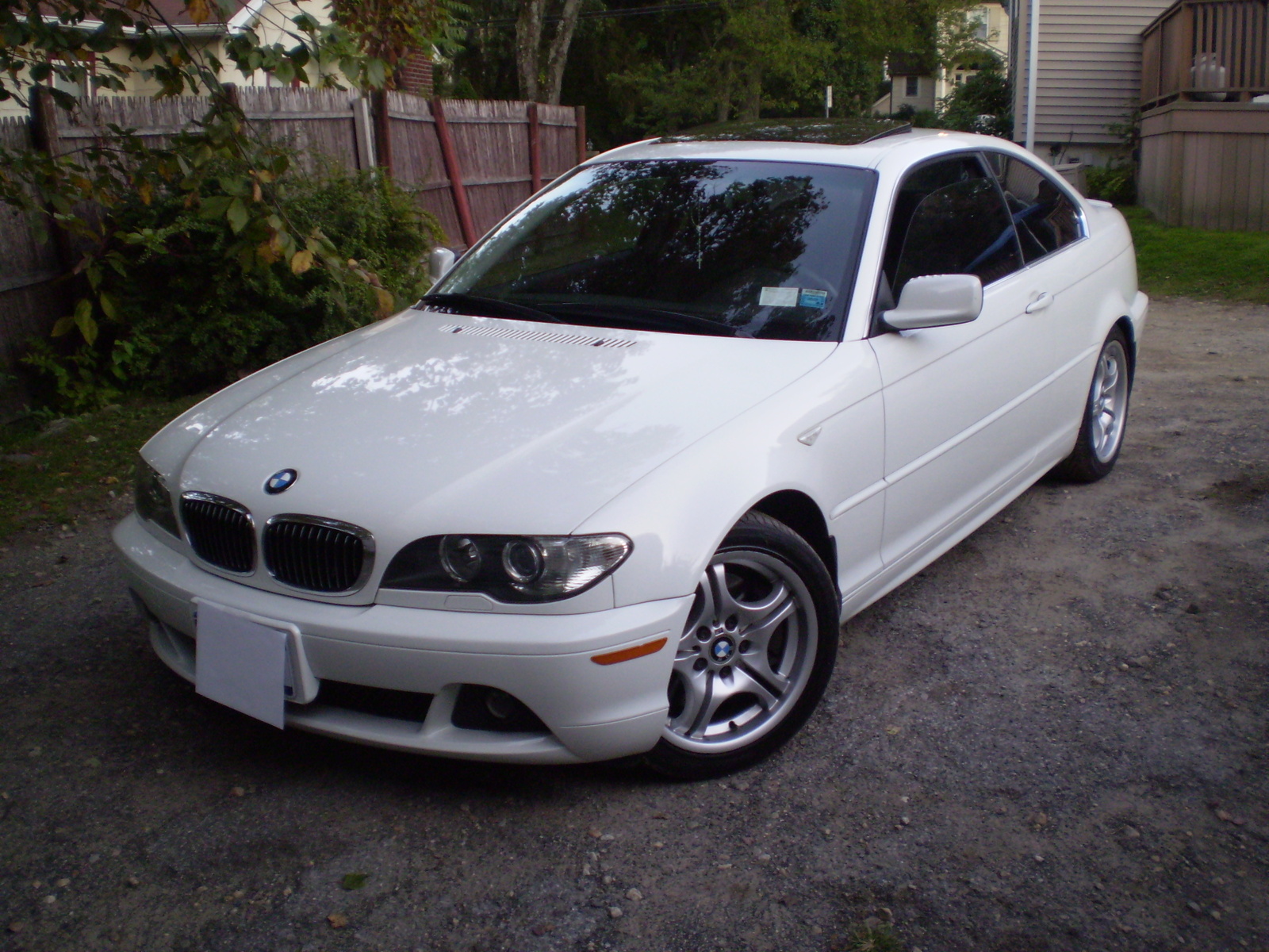 2004 BMW 3-Series VINs, Configurations, MSRP & Specs - AutoDetective